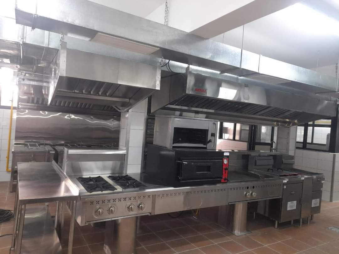 A New Kitchen for club Paris